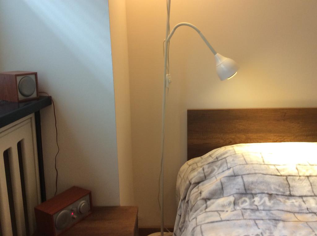 Apartment Bedroom - Center *